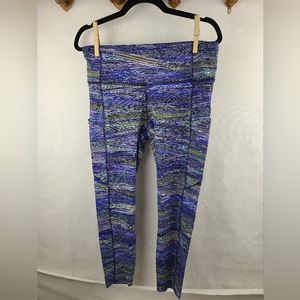 Women's Lululemon Fast and Free Crop ll Nulux 19"  Size 12 Blue Stripe